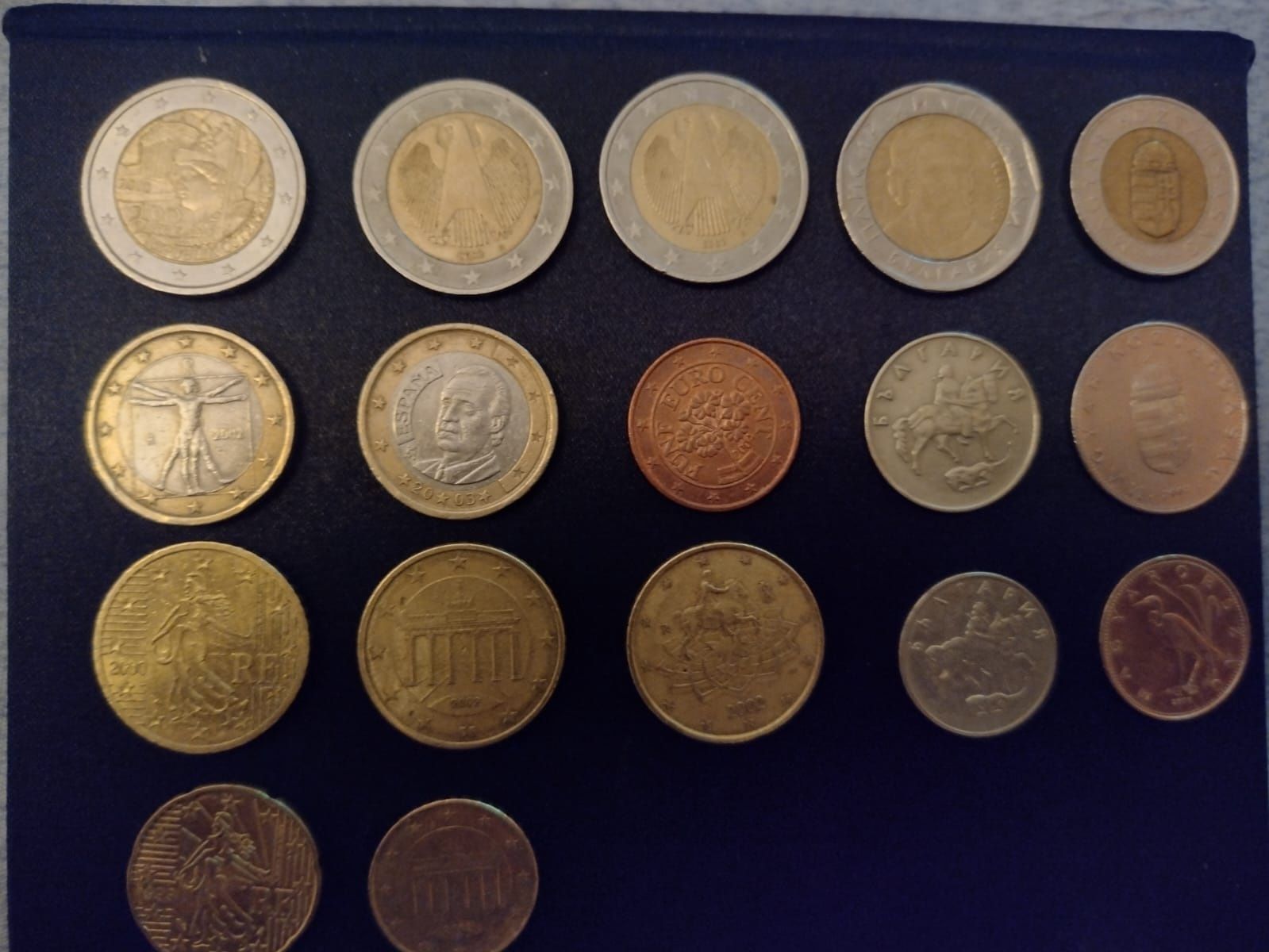 Vând monede de colecție rare