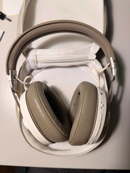 Casti Sennheiser Momentum 3 - Sandy White