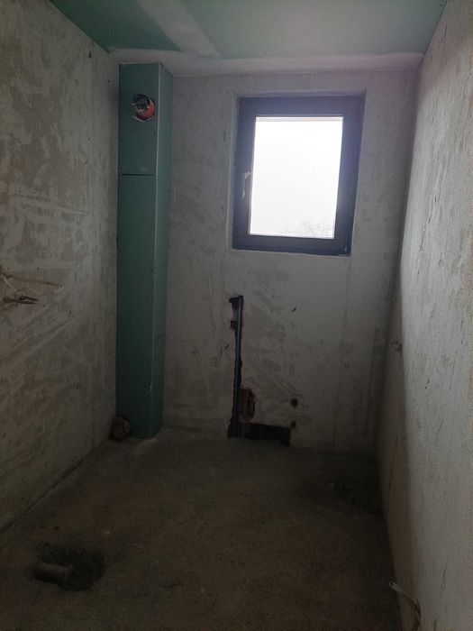 Продава се Тристаен апартамент в Казанлък - 100 кв.м за 1148 €/кв.м - Снимка #4