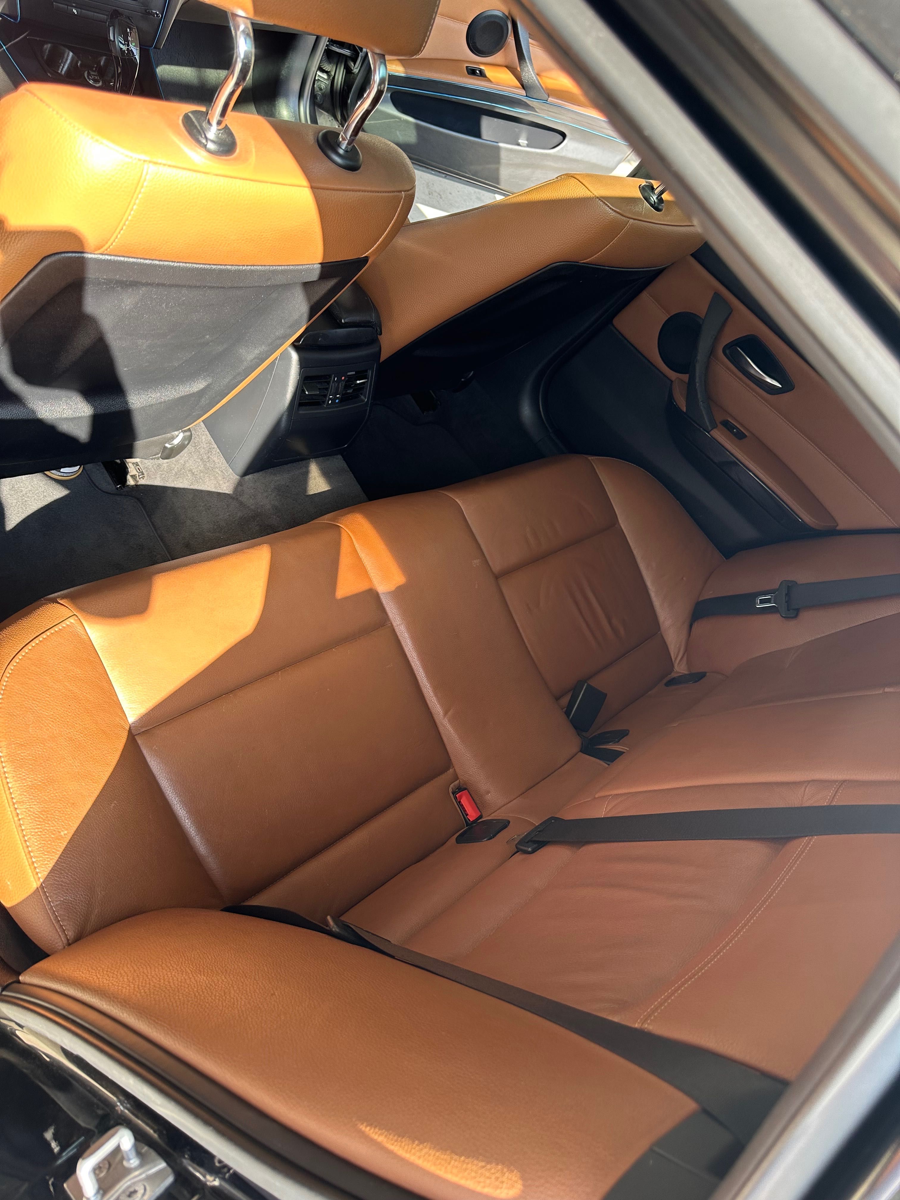 Кожен салон BMW e91