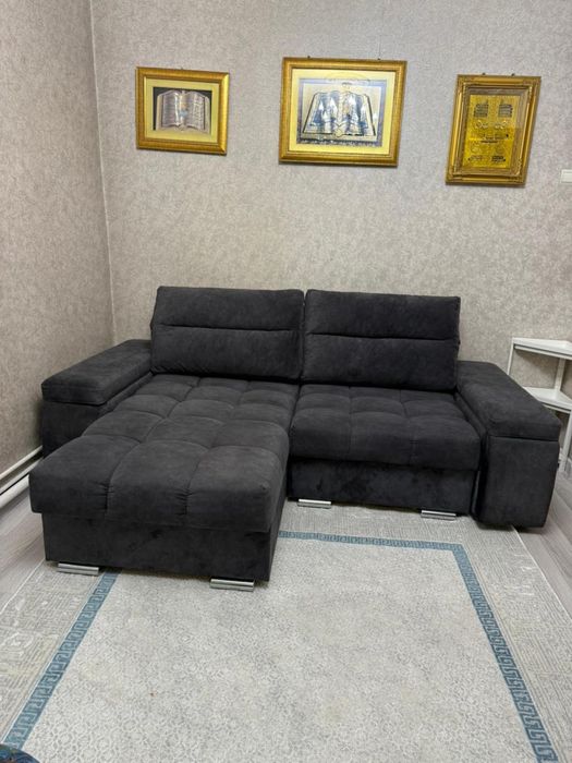 Продам диван угловой длина 250