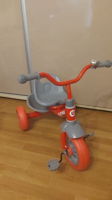Vand triciclera U-Grow pedal rosie
