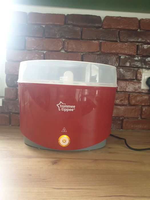 Sterilizator Tommee tippee