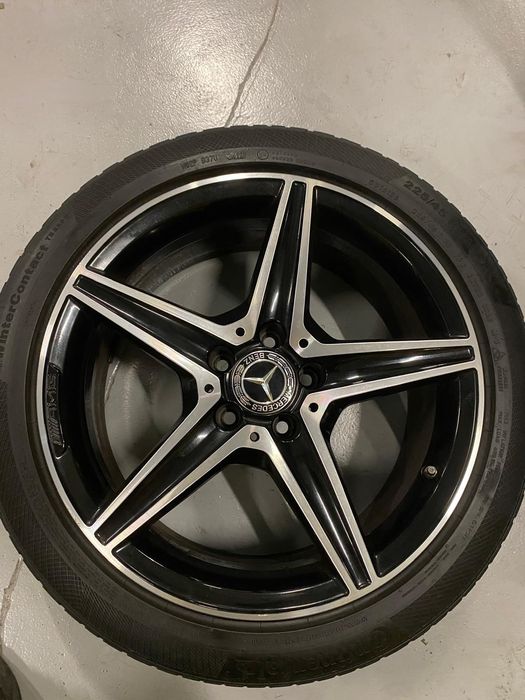 Jante originale Mercedes-Benz AMG 18" cu anvelope iarna Continenl