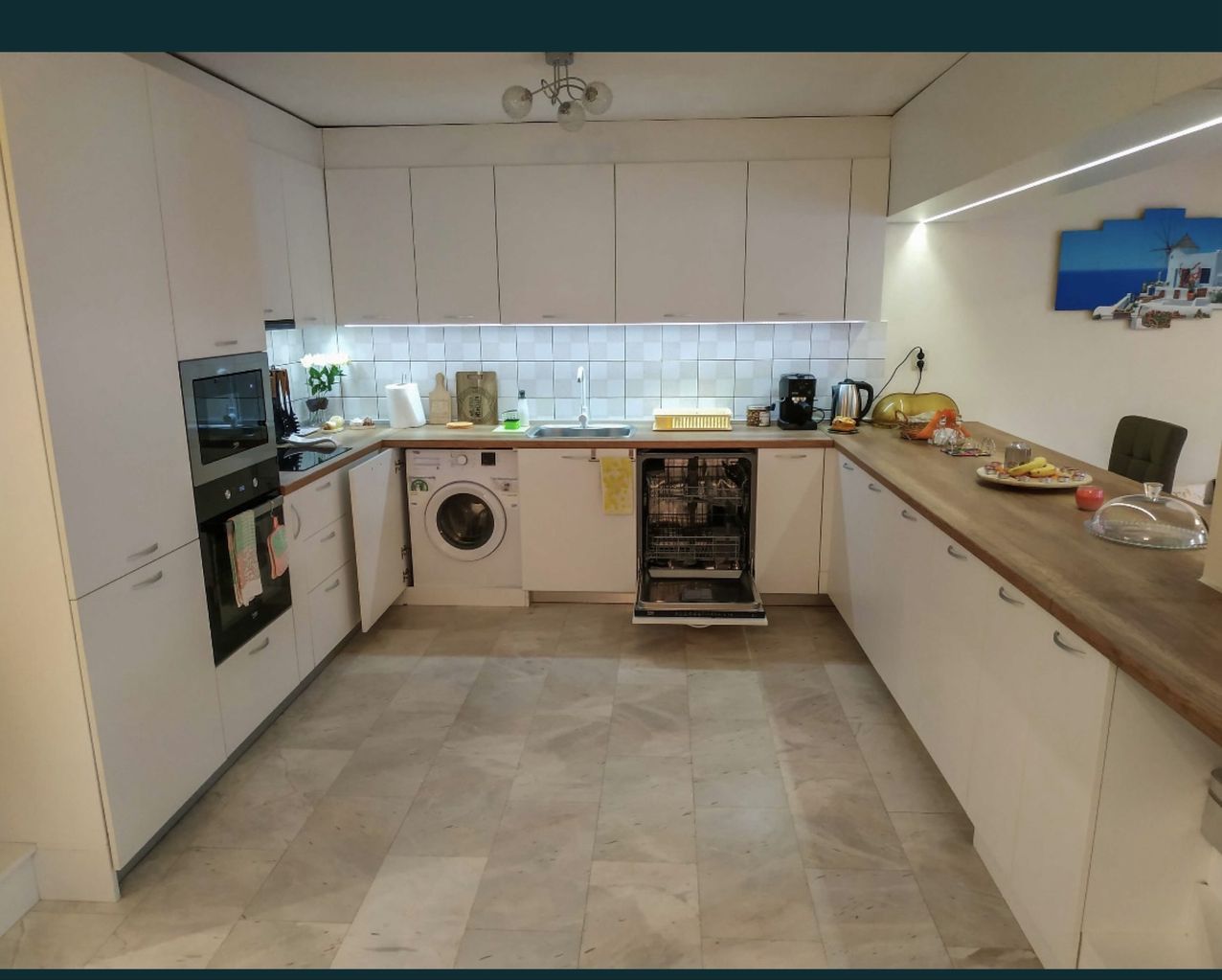 Продава се Тристаен апартамент в София, 7-ми 11-ти километър - 126 кв.м за 1866 €/кв.м - Снимка #7