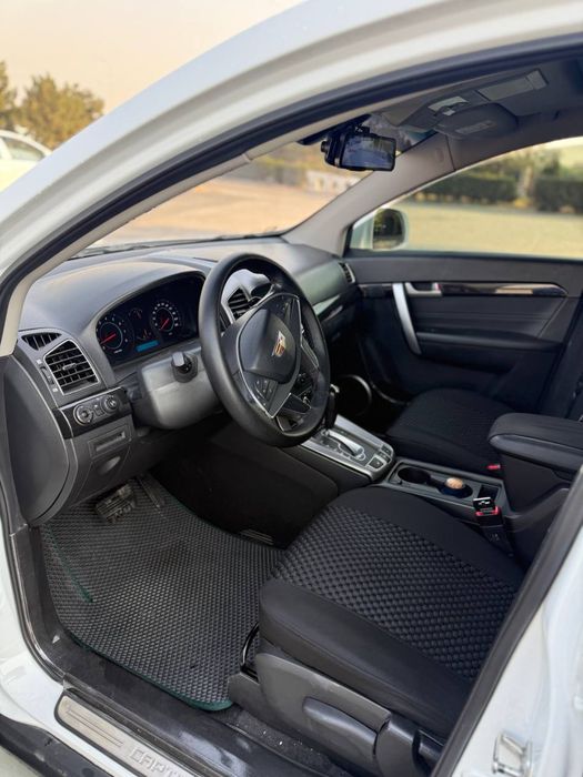 Captiva 3 2013 Yil 80.000 km kraska top toza oq rangi