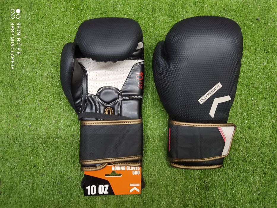 Боксерские перчатки качество люкс . распродажа