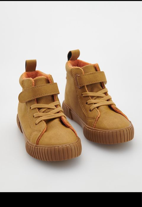 Lot de Incaltaminte de piele pebebe masura 23 si adidasi 23/24