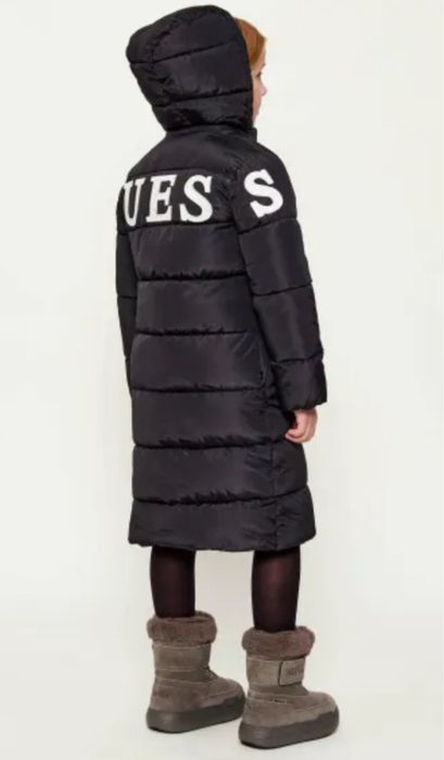 Зимно яке Guess.