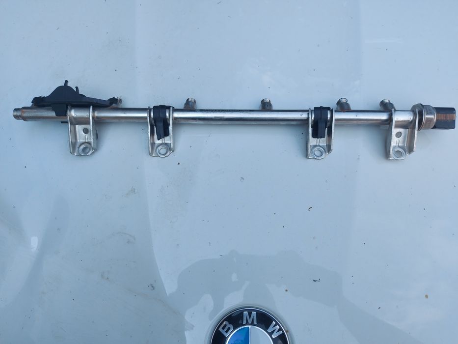 Горивна рейка ( рейл ) БМВ / BMW