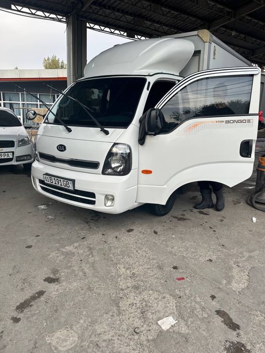 Kia Bongo Sotladi moshina zo’r