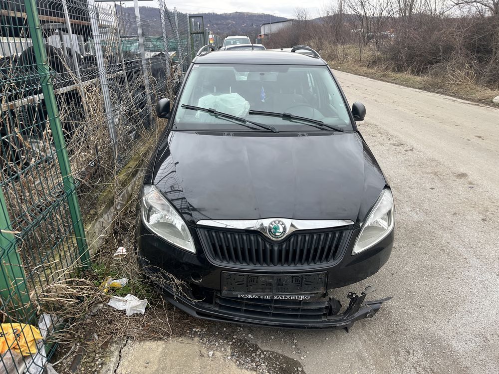 Skoda Fabia за части!!1.2 бензин 2011г