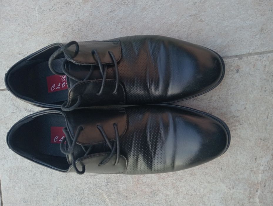 pantofii bărbați