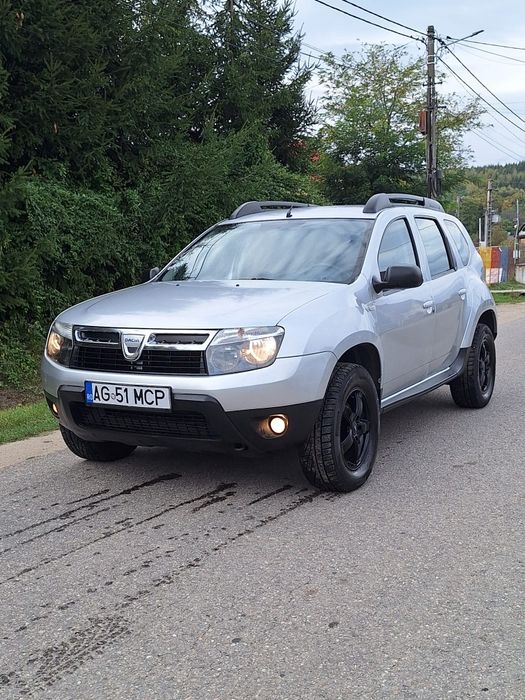 DACIA DUSTER 2011* Aer Condiționat *4 X 2 / 4 X 4 * Proprietar de Nou