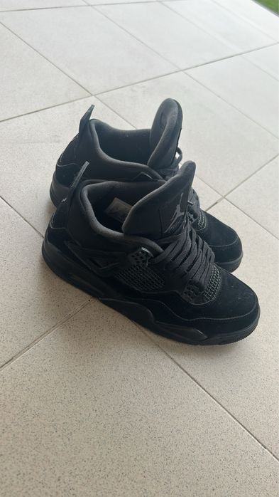 Se vinde jordan 4 black cat