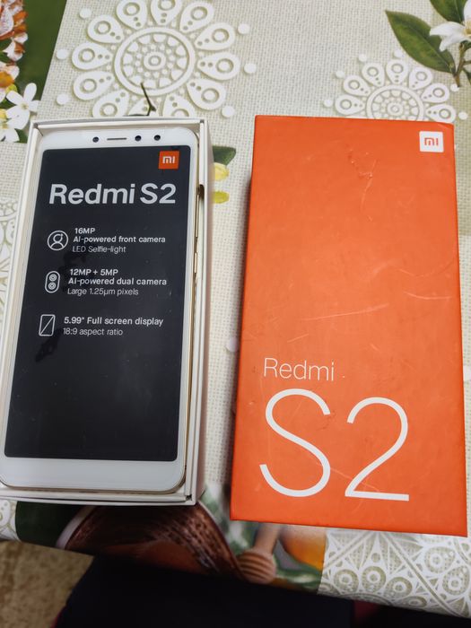 Xiaomi Redmi S2 64 GB memorie 4 GB ram