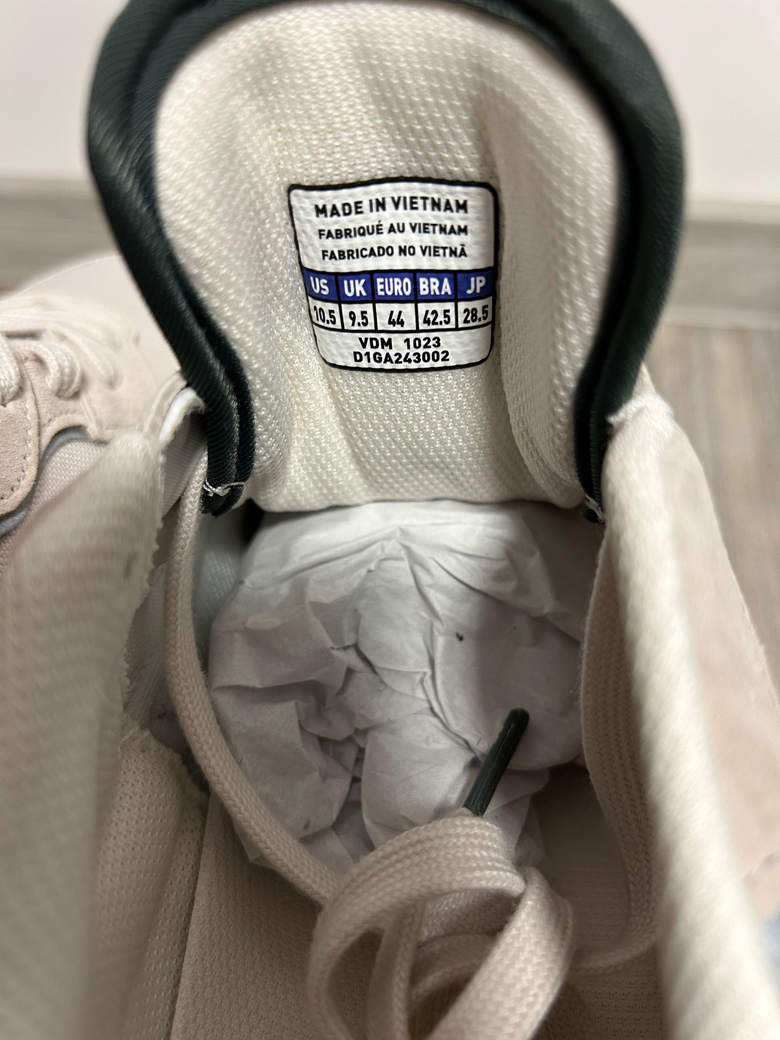 Mizuno Sky Medal маратонки