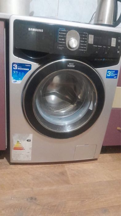 Продам стиральную машину