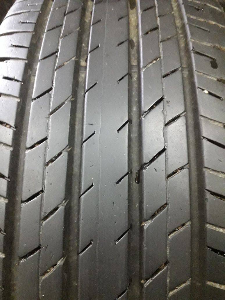 Bridgestone 225/60/18-4бр дот 0819 7.0мм