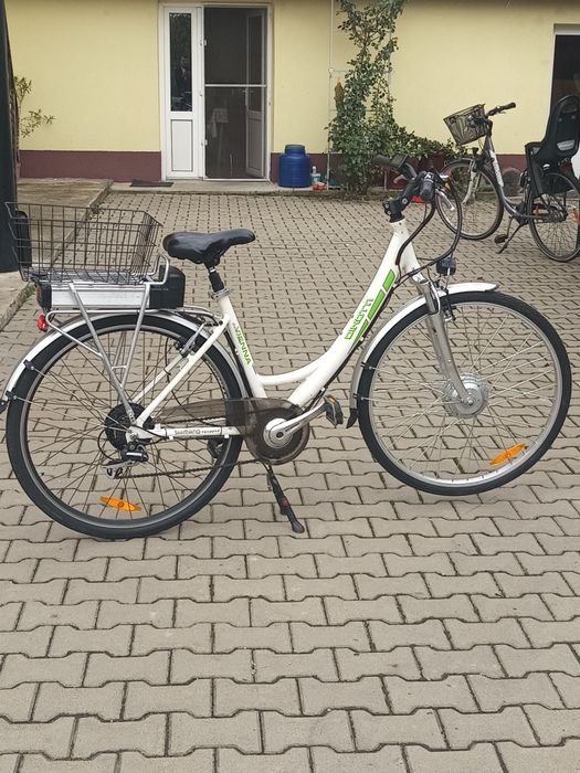 Bicicletă electrică .Motor 36v350w Roți 28
