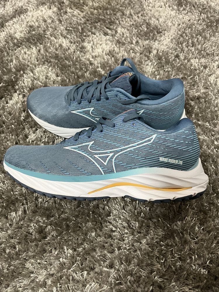 Дамски маратонки  Mizuno 38