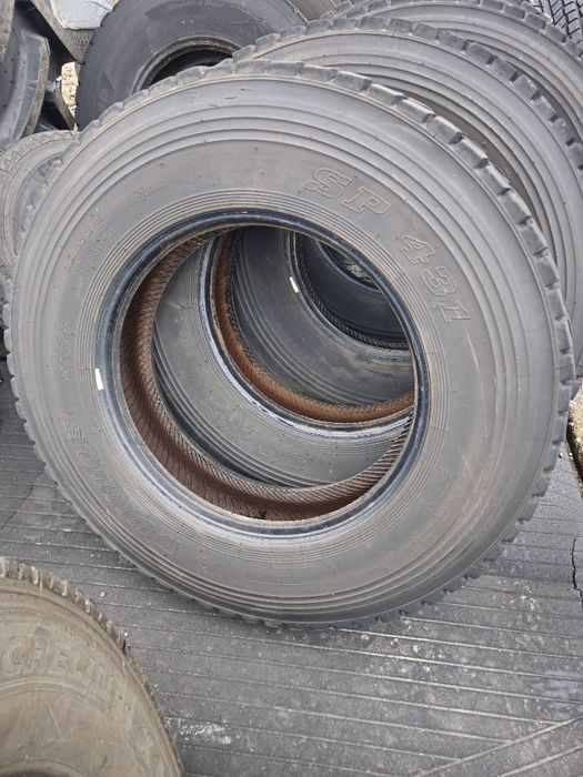 Anvelope 10 R 22.5. De tracțiune.