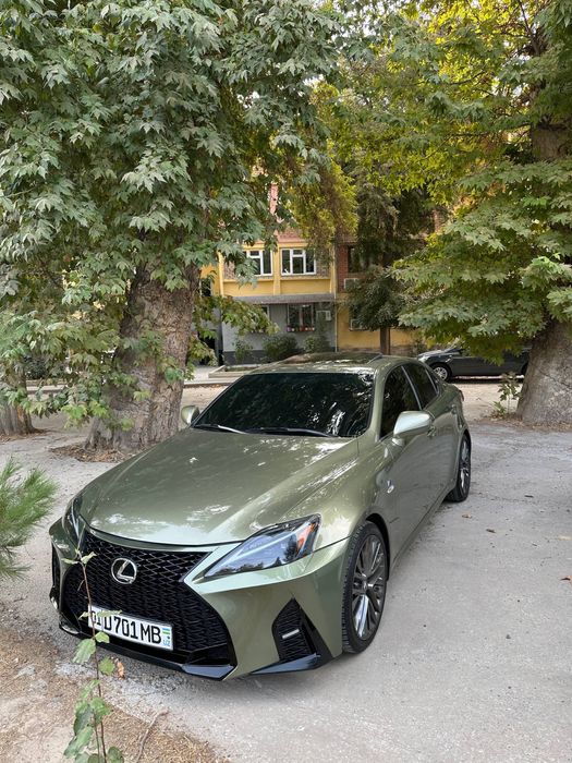 Lexus is 250 ideal xolatda