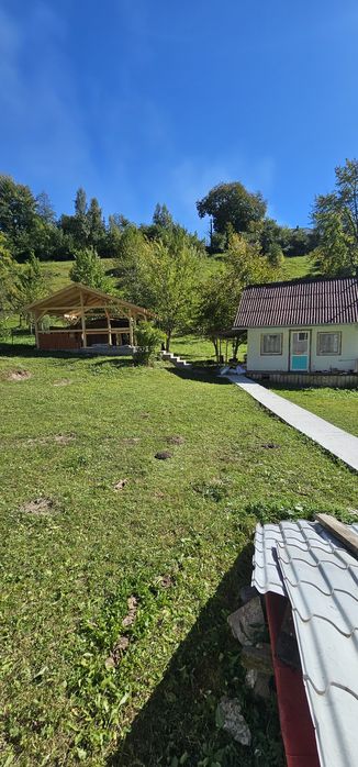 Vand sau schimb cu teren apartament  vila la cheie de 192mp utili  la