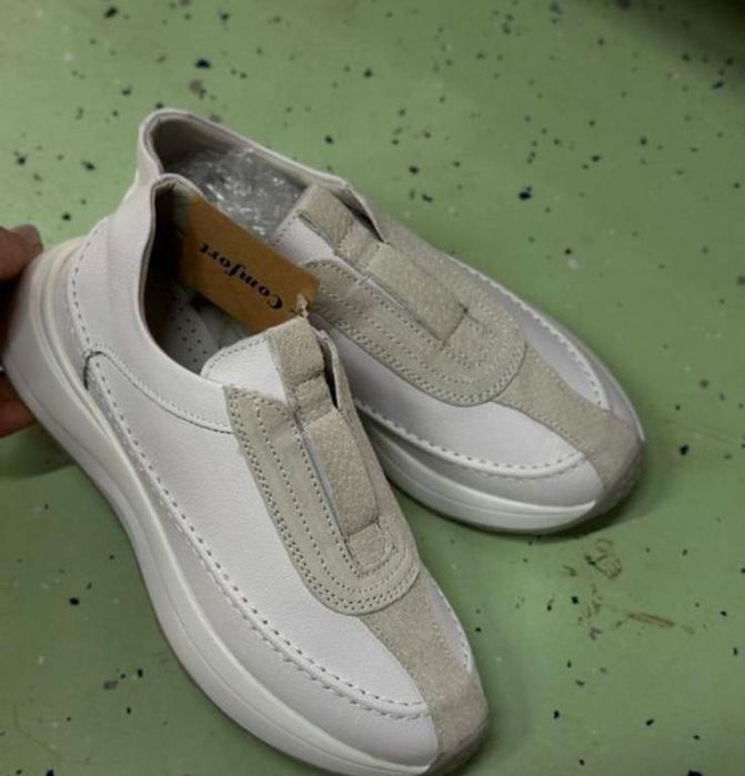 Детские кроссовки новые