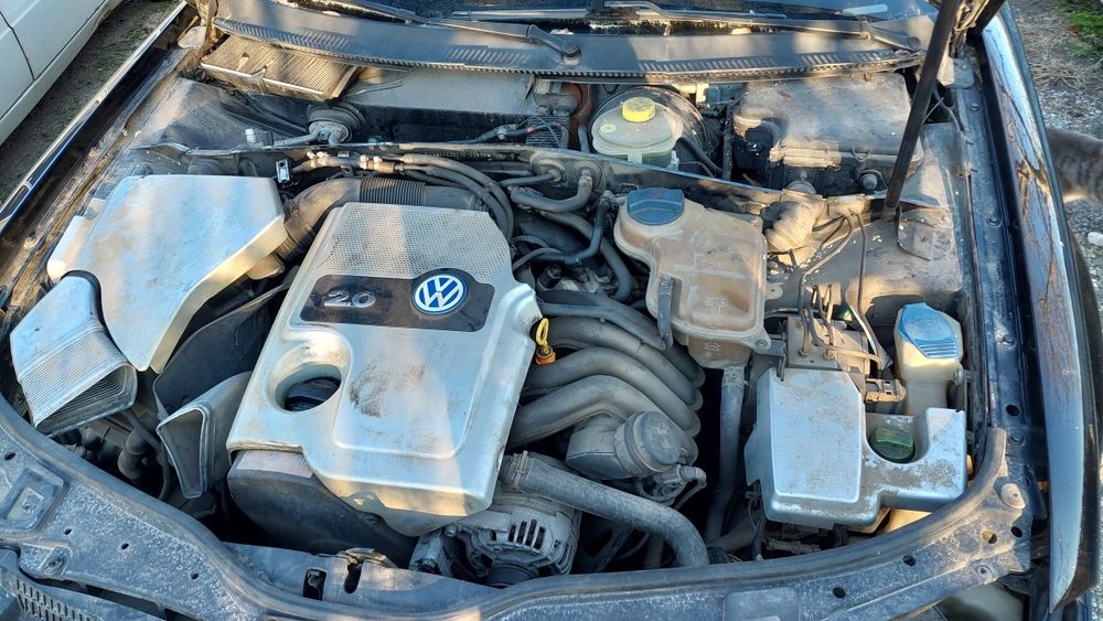 Пасат б5.5 2.0 115 коня на  части