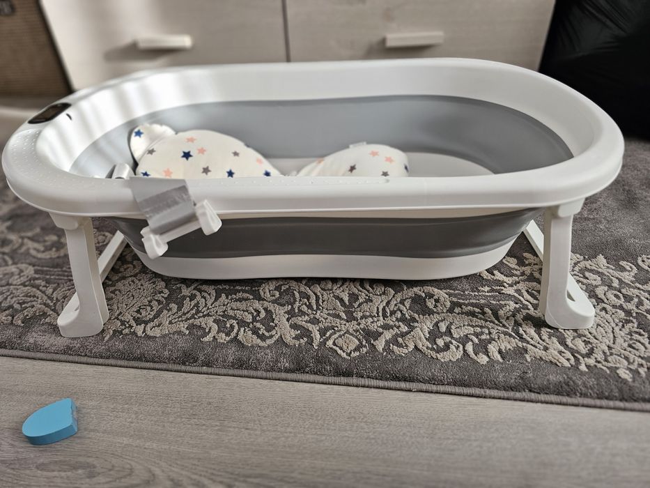 Cădiță pentru bebe cu termometru