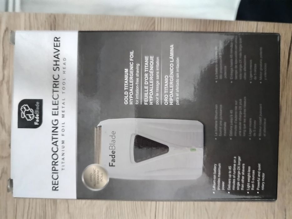 Aparat de ras electric FadeBlade Skin Safe, profesional,