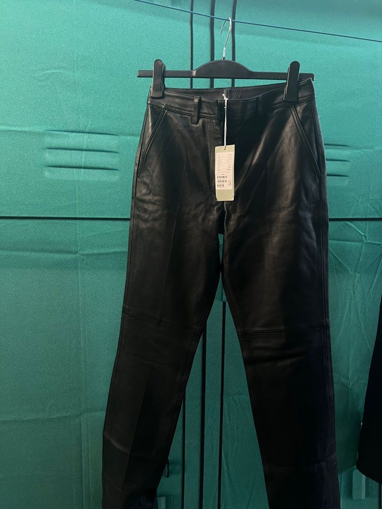 Pantaloni H&M piele