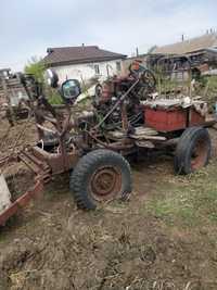 Продам самодельный трактор,сенокоску,грабли и тележку