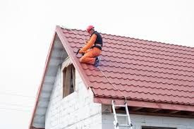 Acoperișuri reparatii acoperiș infiltrați apă