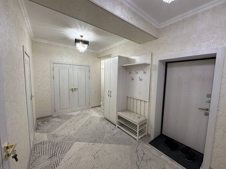 Квартира в районе Гагарина в ремонтом заходи и живи.