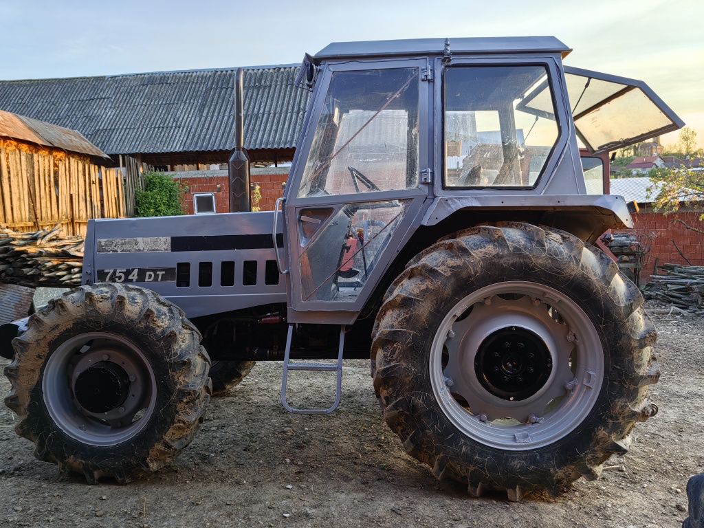 Tractor Lamborghini  754 Dt