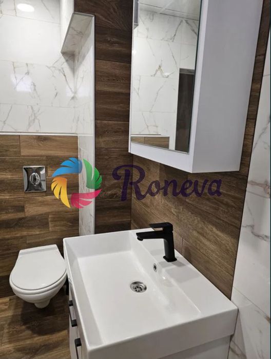 Продава се Тристаен апартамент в Варна, Бриз - 119 кв.м за 2353 €/кв.м - Снимка #11