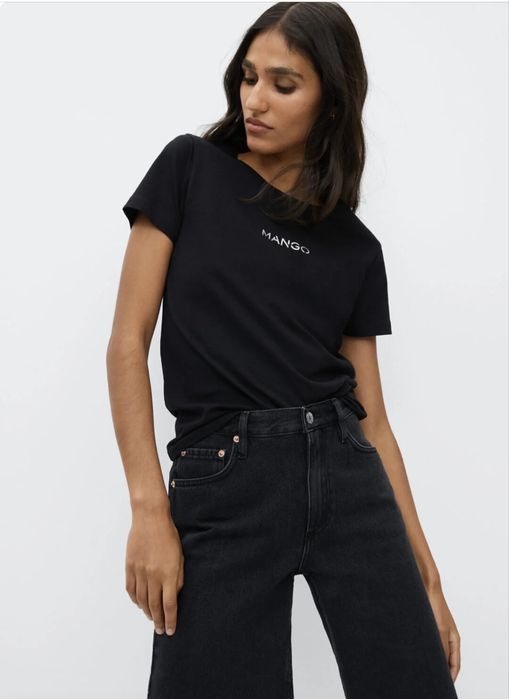 Дамска тениска в черно