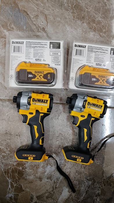 2buc dewalt DCF860 și două baterii de 6A