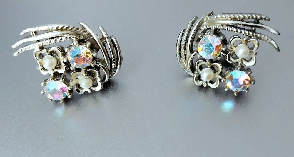 Винтажные клипсы Coro из Америки маркированные.