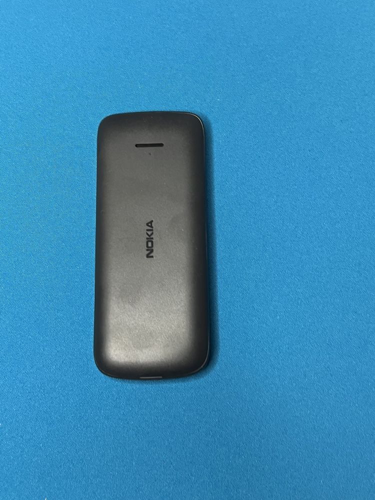 Продам Мобильный телефон Nokia 215