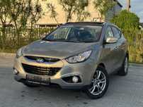 Hyundai ix35 2011 4x4 CRDI cutie automata/ panoramic/carte service