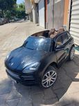 Електрически джип Porsche Cayenne