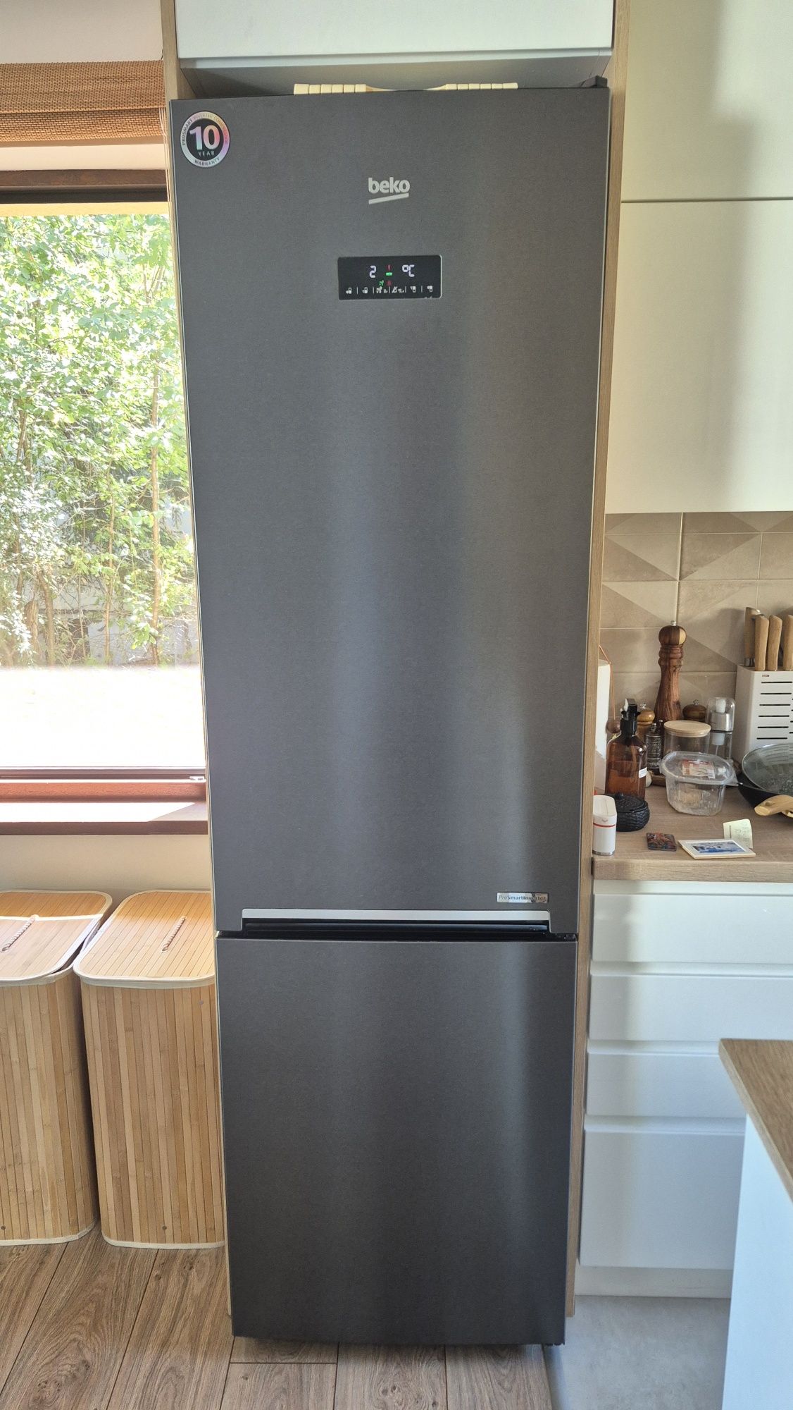 Beko NeoFrost FresGuard с дефект - бавно изпуска фреон, Скоро пълнен