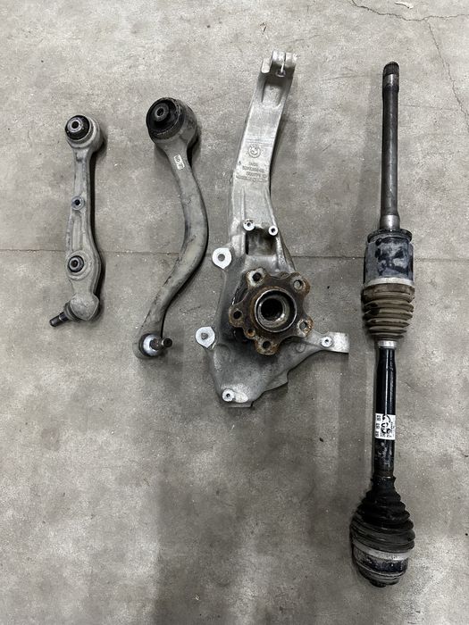 Bmw x5 G05 x6 G06 Fuzeta dreapta planetara brate perna