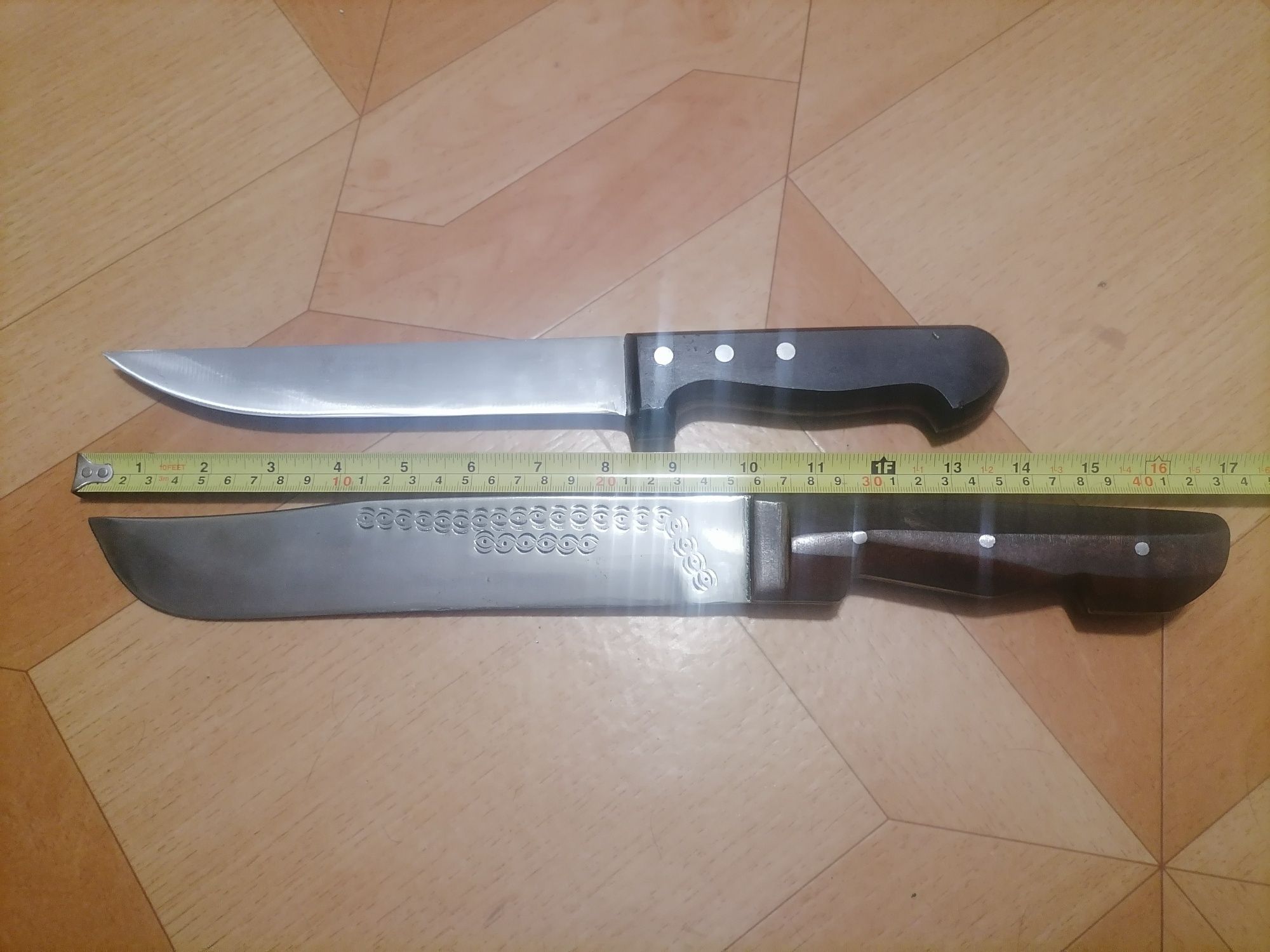 Масивен сувенирен нож + голям нож Rostfrei