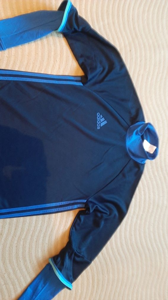 Bluza adidas marimea s