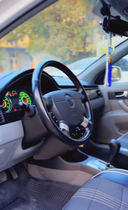 Gentra  Ronoy kraska  Xechqandayishi yoq Minishga tayor