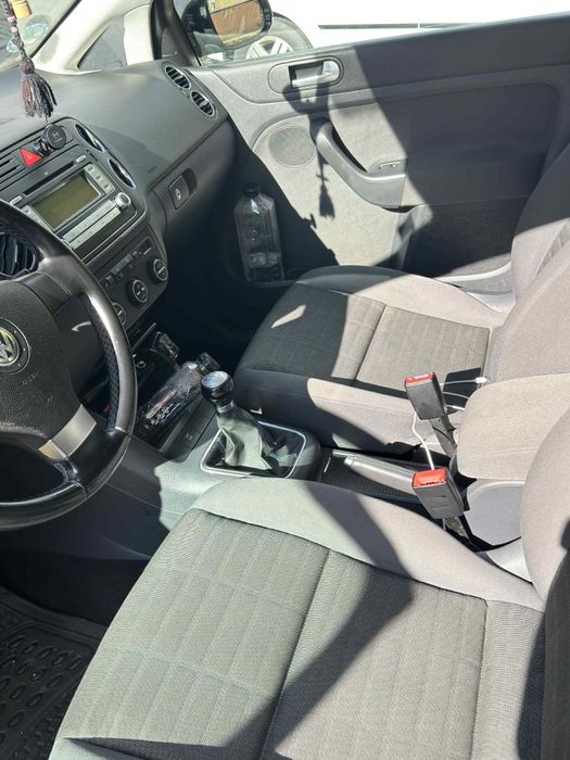 Vând golf 5 plus 1.4 recent inmatruculat